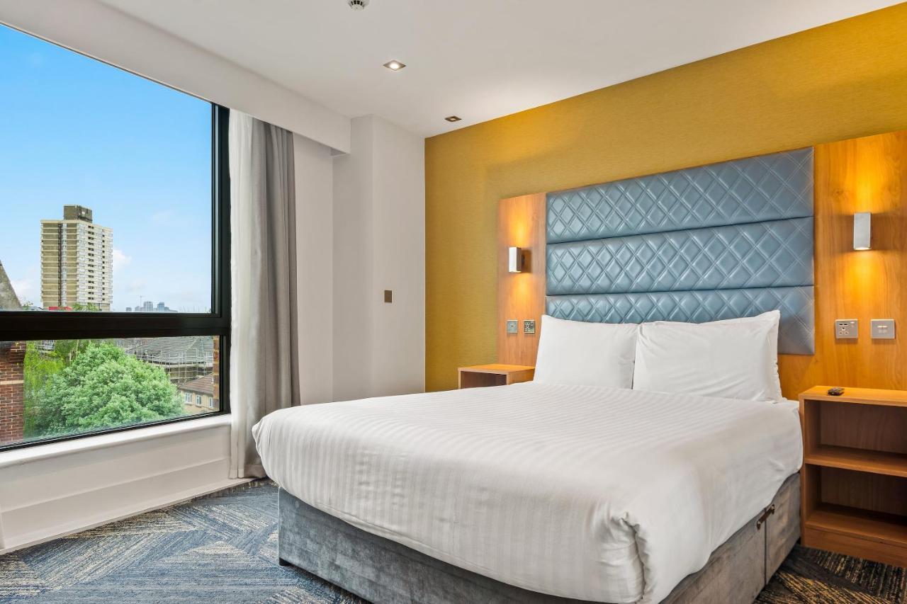 Roomzzz London Stratford Exteriör bild