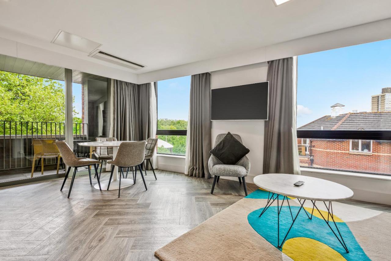 Roomzzz London Stratford Exteriör bild