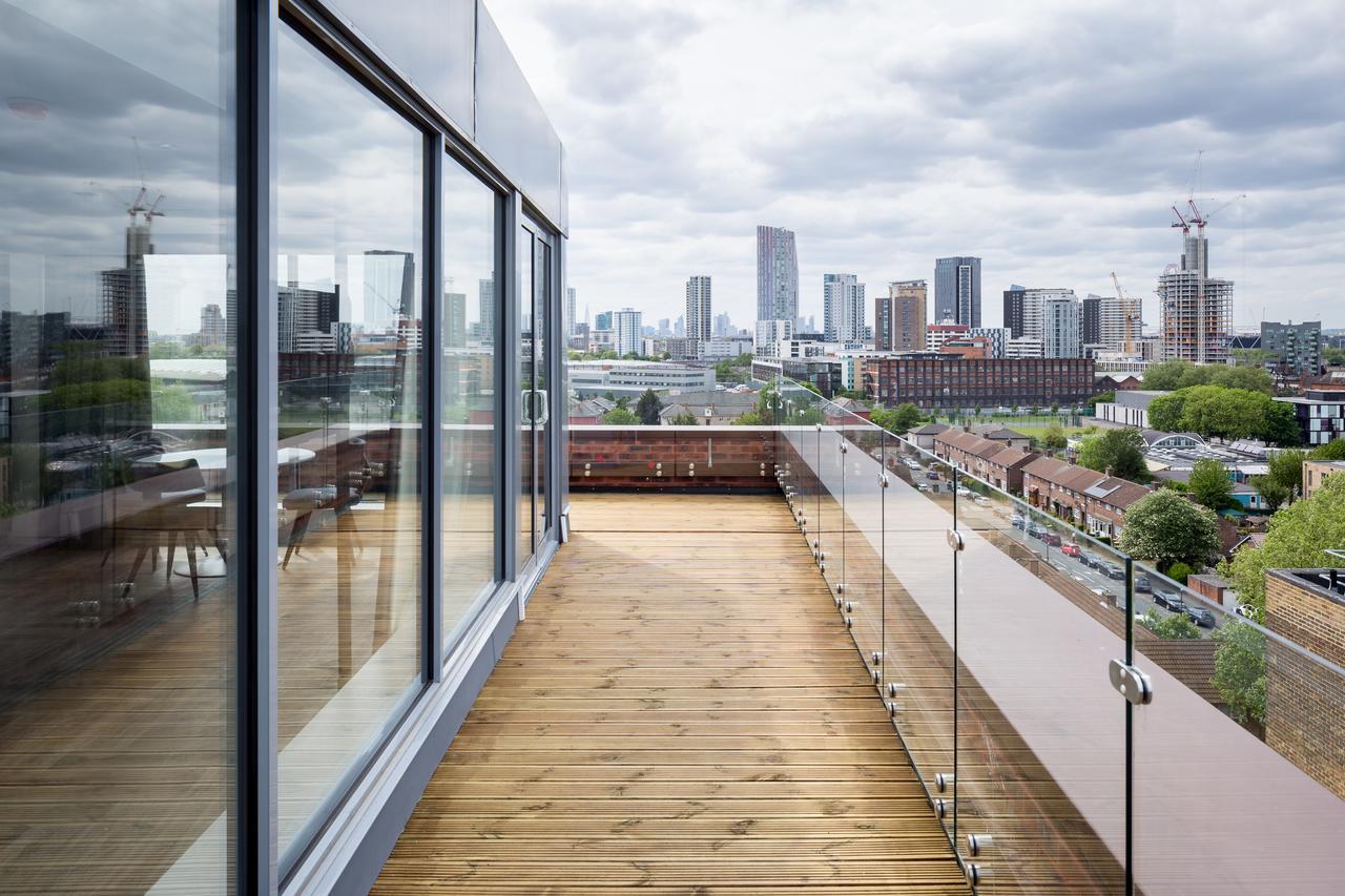 Roomzzz London Stratford Exteriör bild